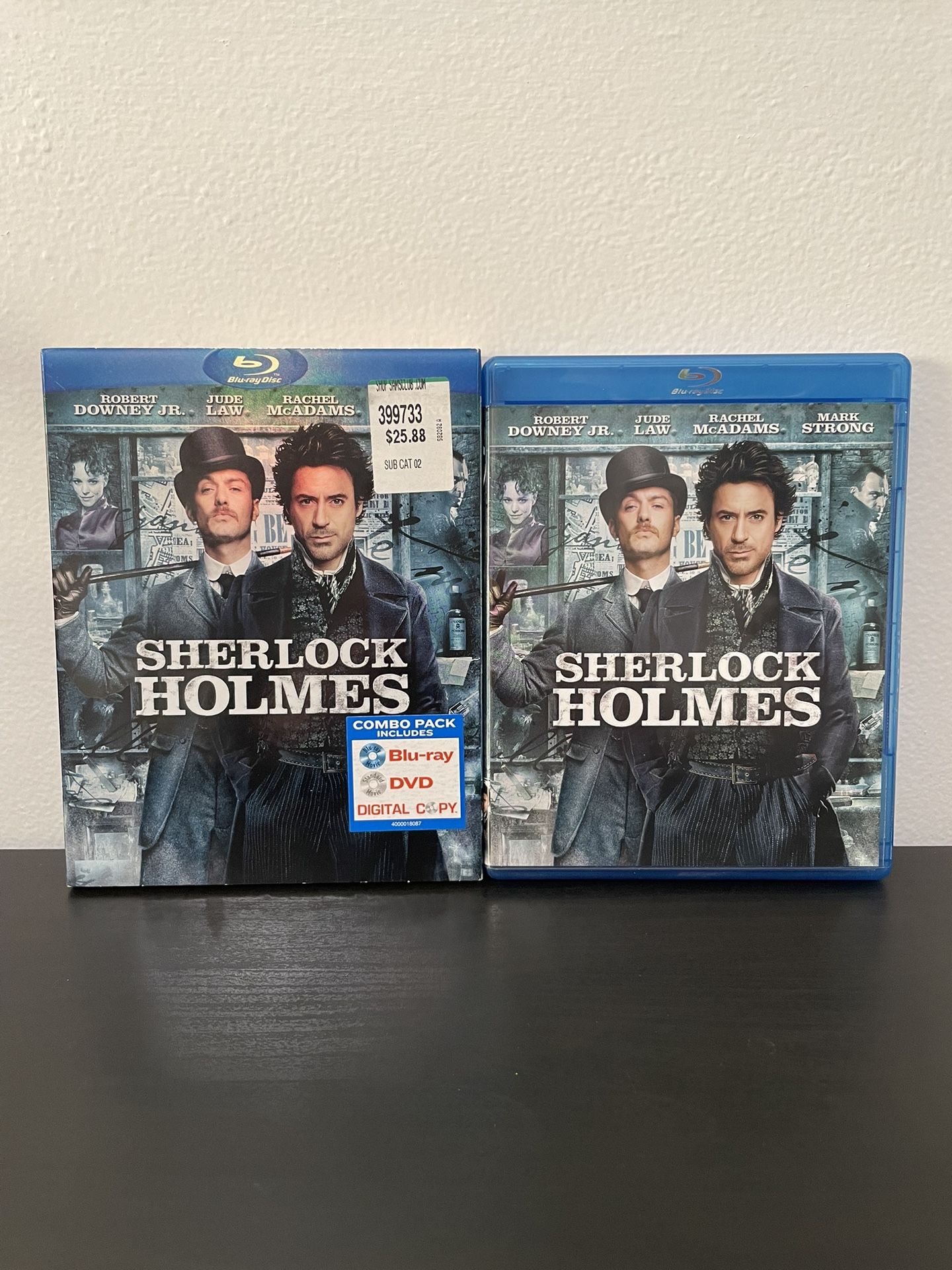 Sherlock Holmes Blu Ray DVD 2 Disc Combo Slipcover Robert Downey Jude Law 2010
