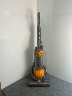 Dyson DC25 Ball Bagless Root Cyclonic Vacuum (GOLD) & Brush Accessories w/ NEW Filters