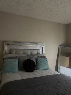 Full Size Bed Modern