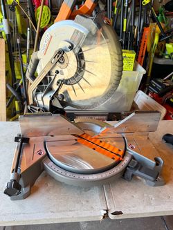 RIDGID 15 Amp 10 in. Corded Dual Bevel Miter Saw with LED Cut Line USED NO BAG NO BLADE USED $145