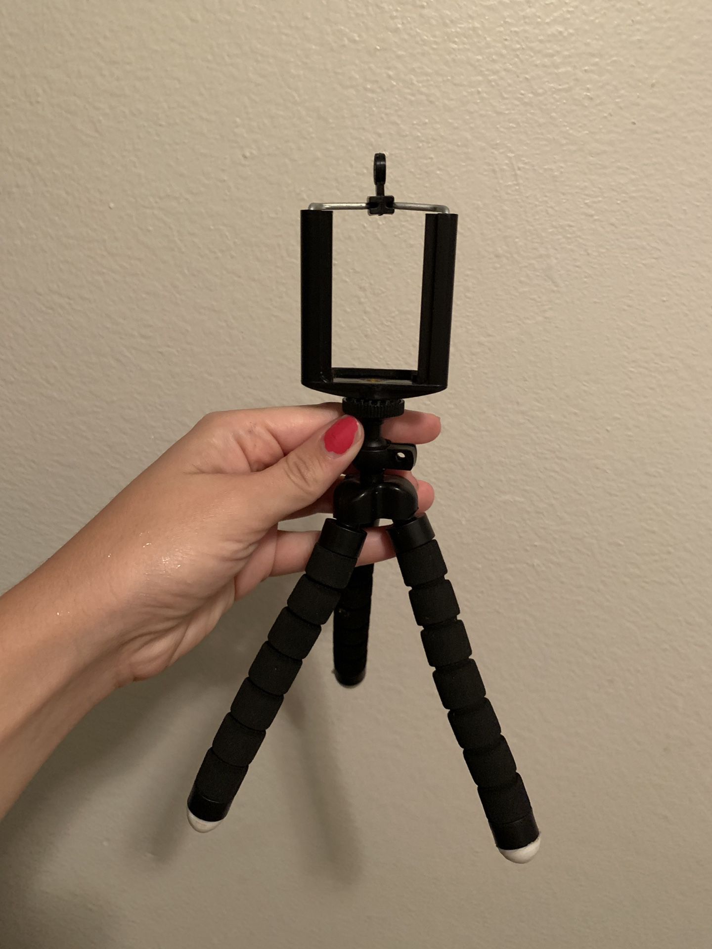 Small Tripod for mobile phone