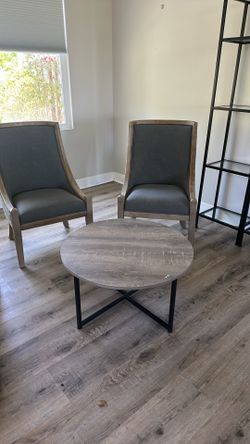 Small Coffee table and set of chairs
