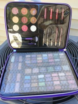 ULTA BEAUTY 94 PIECES MAKEUP KIT FOR WOMEN