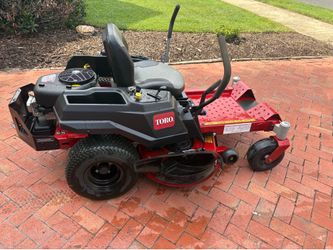 Toro TimeCutter 42” Zero Turn Mower + Dump Cart + Mower Lift — Package Deal