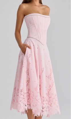House of CB Belissa Strapless Broderie Anglaise Party Dress XS  Retails $369