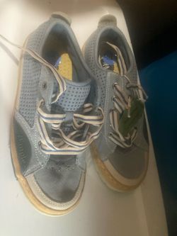 New Athletic Shoes Women’s size 7.5
