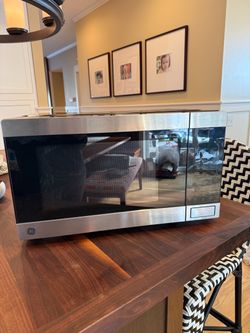 GE Stainless Steel Countertop Microwave Air Fryer