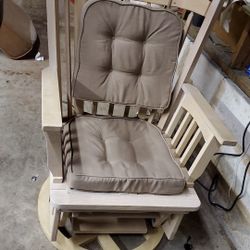Rocking Chair 