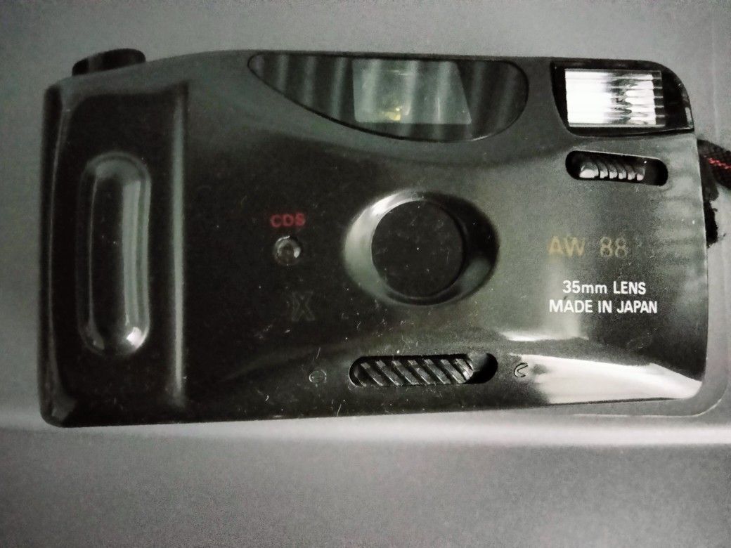 Kinon 35mm Film Camera