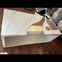 Trendy Marble Coffee Table