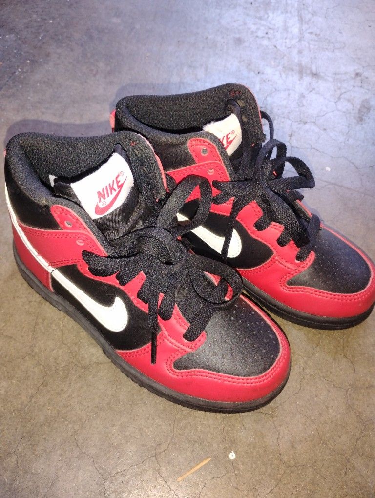 Nikes Size 12 C