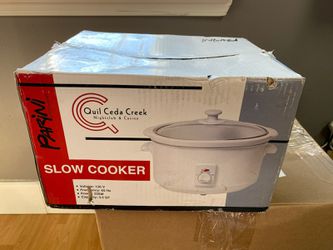 Brand new slow cooker 3.5Qt