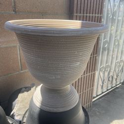 Plastic Pots