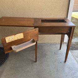 Sewing table