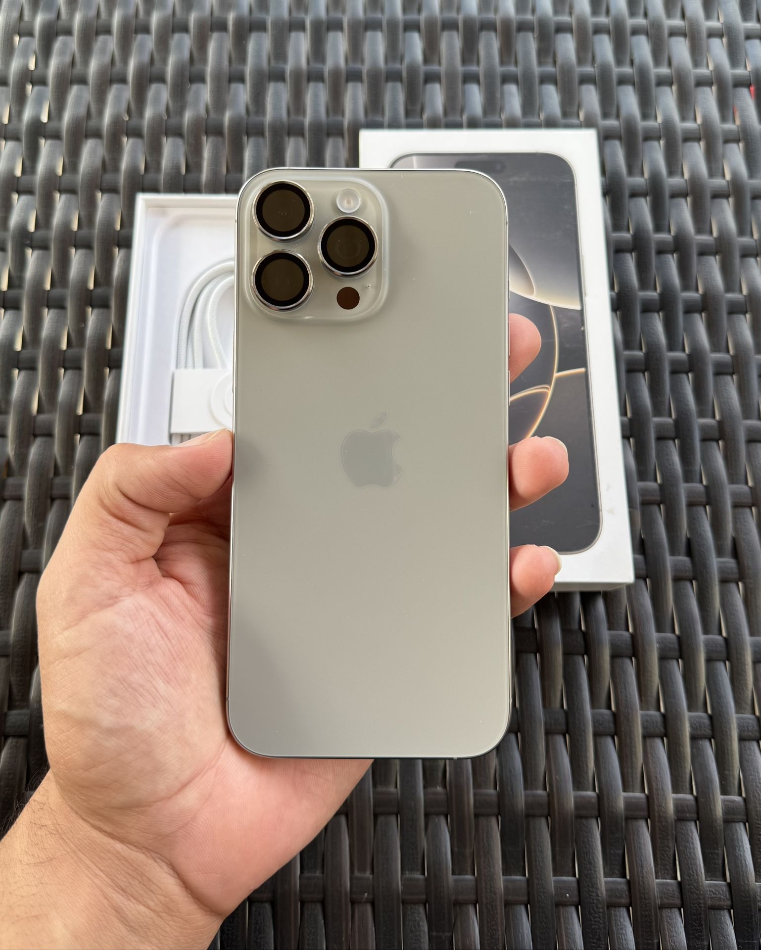 iPhone 16 Pro Max 512Gb Unlocked 