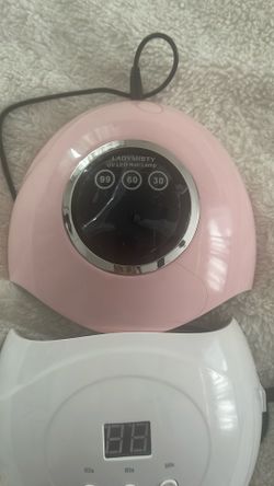 UV Nail Lamps