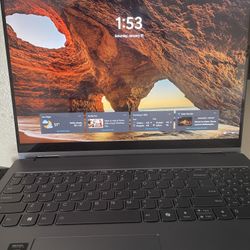 Gaming Lenovo Laptop