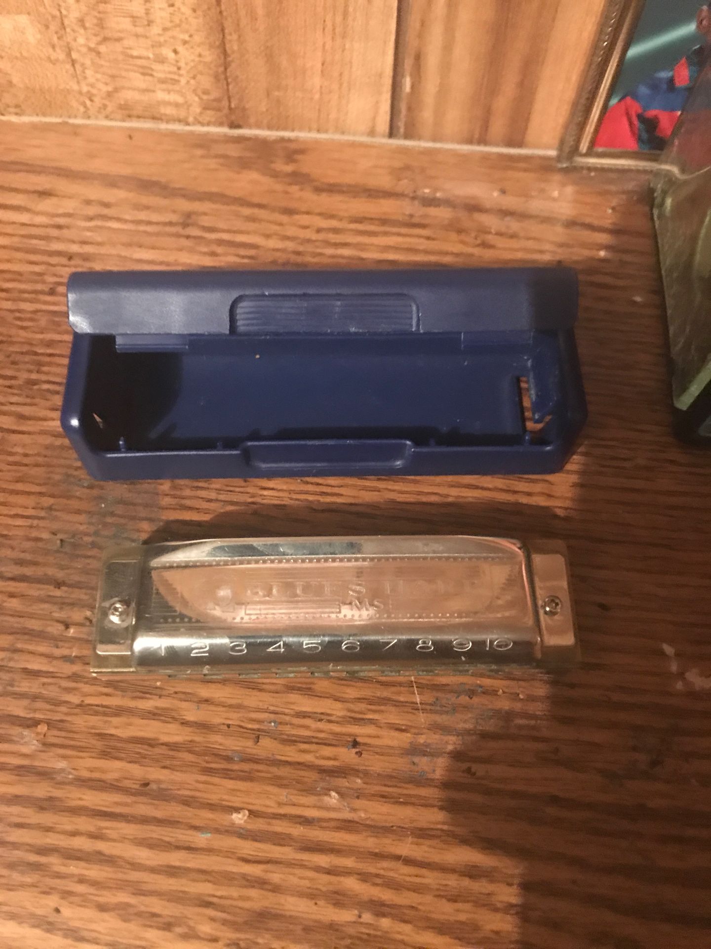 Blues harp (harmonica)