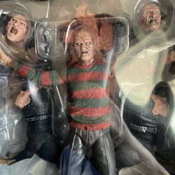 Neca Ultimate Freddy Krueger A Nightmare On Elm Street Part 2