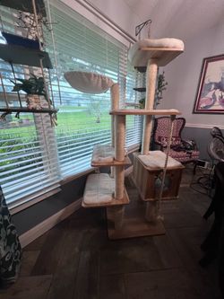 Cat tree