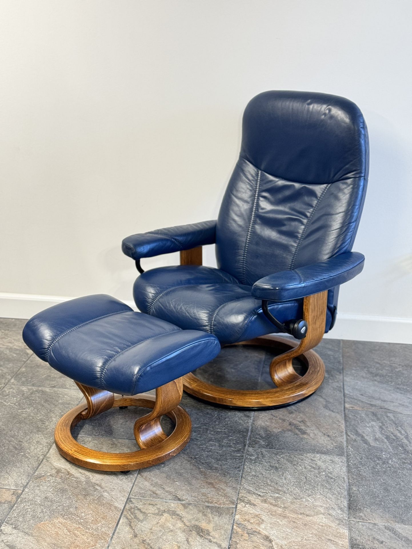 Ekornes Stressless ‘Consul’ Chair and Ottoman