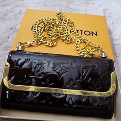 Louis Vuitton Wallet/Crossbody 