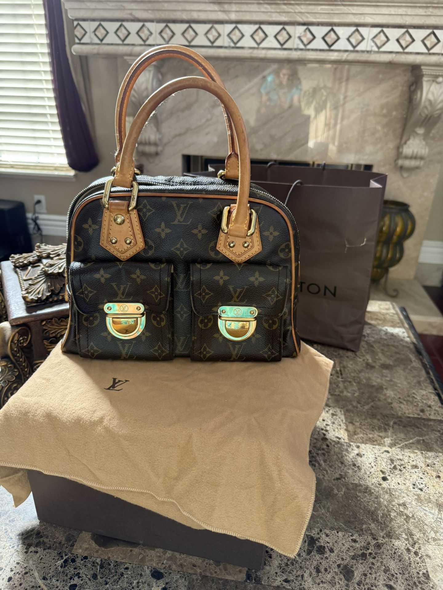 Authentic Louis Vuitton Manhattan PM