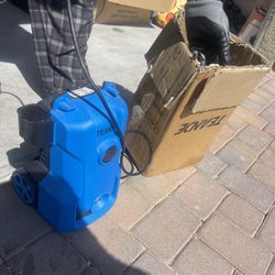 Pressure Washer 
