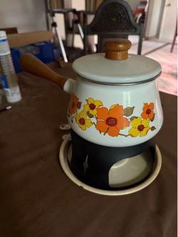 MCM fondue bowl; no utensils
