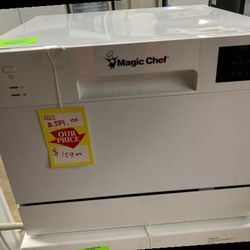 Magic Chef 6-Place Setting Countertop Dishwasher White Mcscd6w5