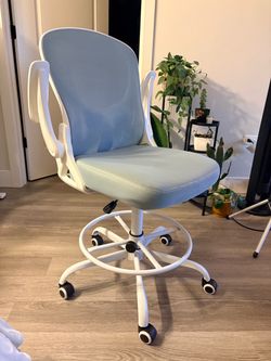 🩵 Light Blue Desk Chair – $60 OBO