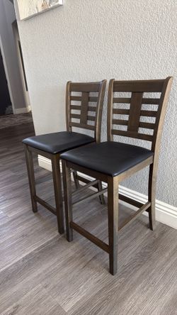 Counter hight chairs