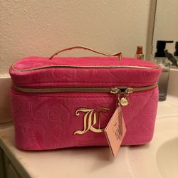 Juicy Couture Make Up Bag Travel Bag 