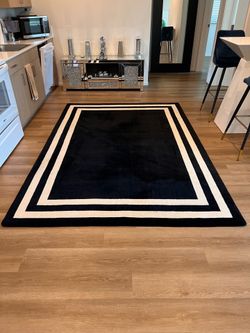 Ralph Lauren Home  Fitzgerald Border Rug