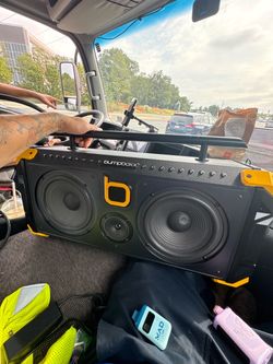 Bumpboxx speaker