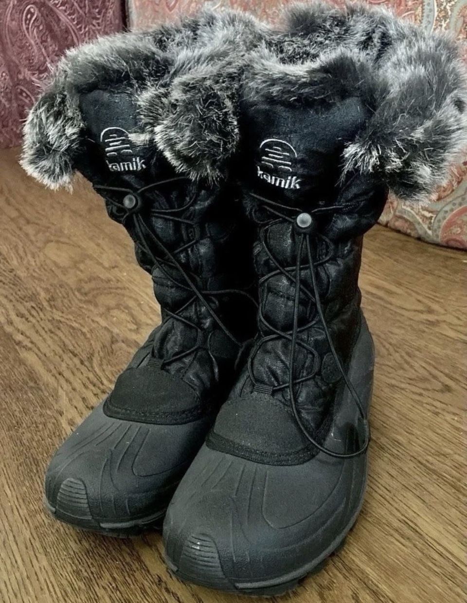 WOMENS KAMIK SNOW BOOTS 