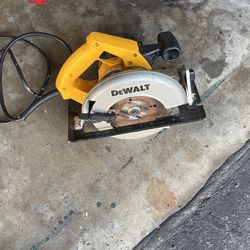 Dewalt Skillsow