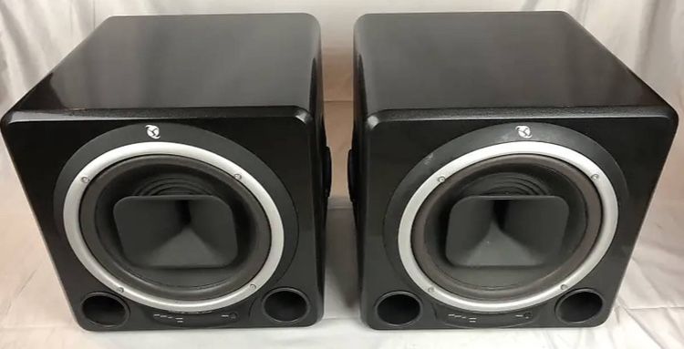 Equator Q12 Speakers