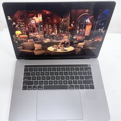 Apple 2018 MacBook Pro 15-inch 2.2 GHz I7 16Gb/500 Flash Storage Touchabar Laptop 