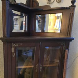 Rare Victorian Style Corner Cabinet Glass With Shelves And MIRROR 