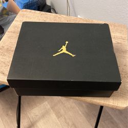 Air Jordan 1 Low SE (GS)