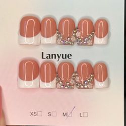 Press on nails size Medium