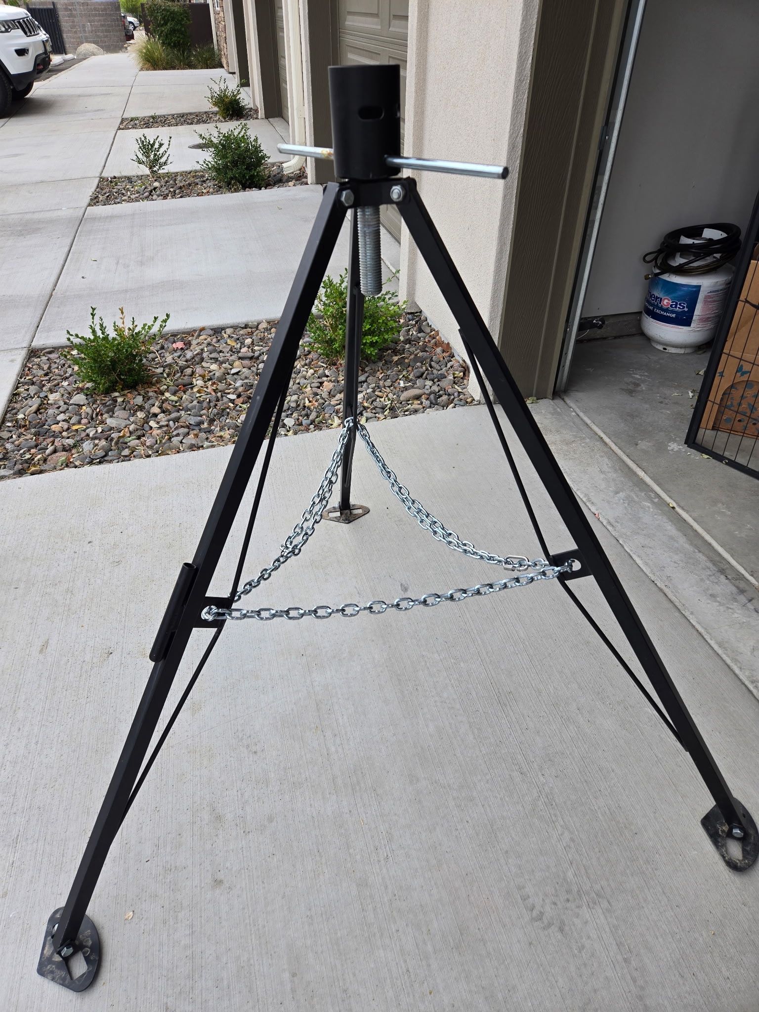 Camco 5th Wheel Tripod