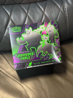 Pokemon ETB Shrouded Fable