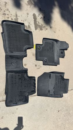 2020+ Toyota Highlander weather tech mats