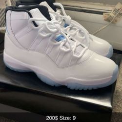 Jordan 11 Retro Legend Blue