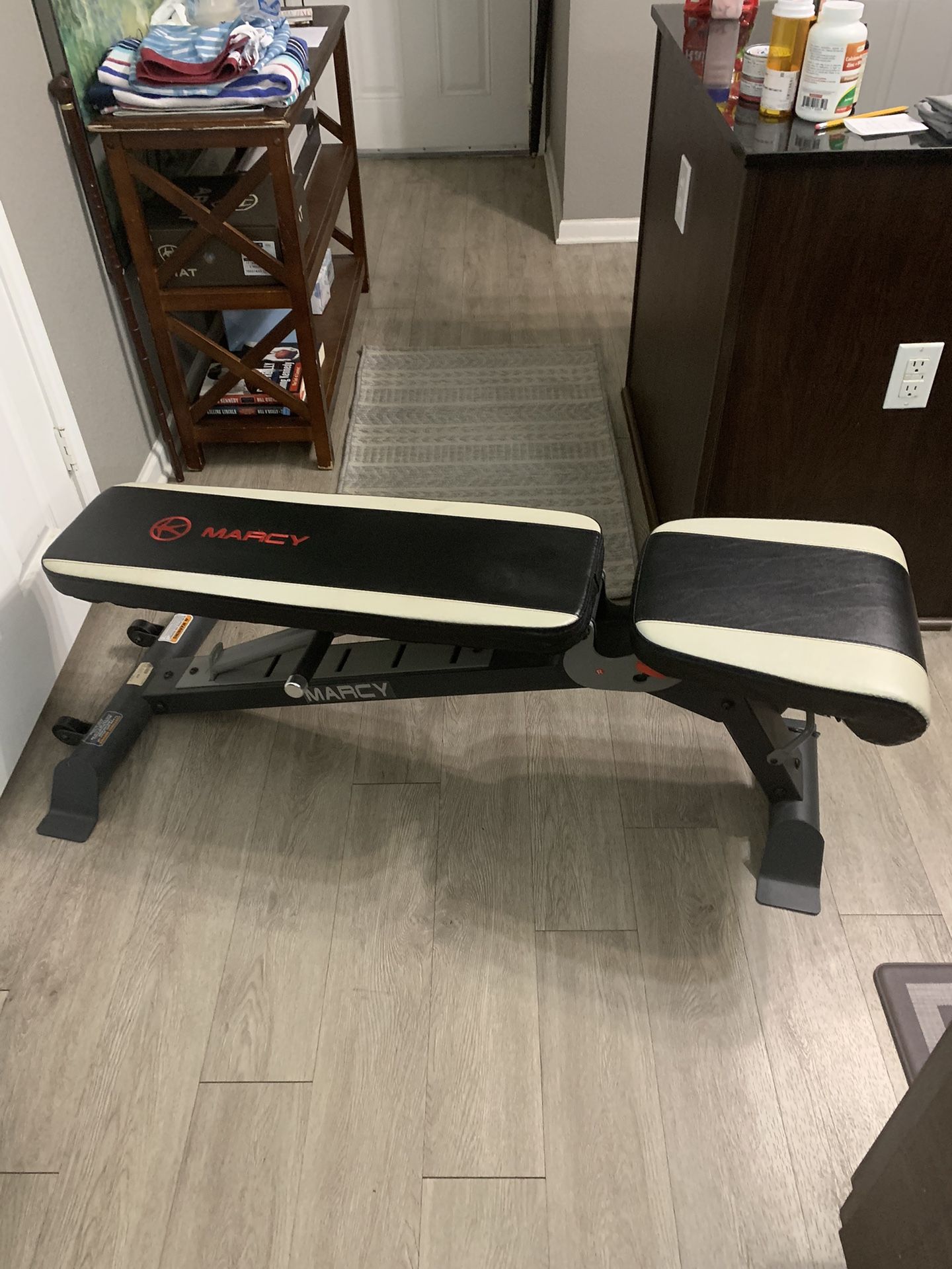 Weight Bench