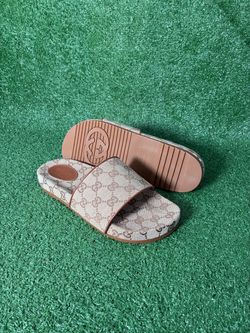 Gucc.i Men's Sandals Size 10 & 10.5