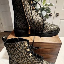 #4508 New With Tags MK Boots Shoes Womens 8M