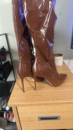 Brown Knee High STEVE MADDEN Heels